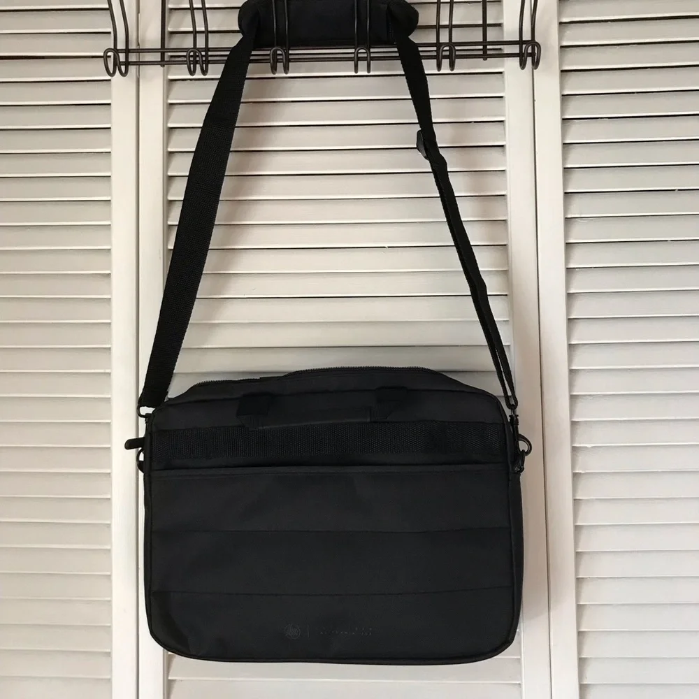 New! HP 14.1 Business Slim Top Load laptop bag